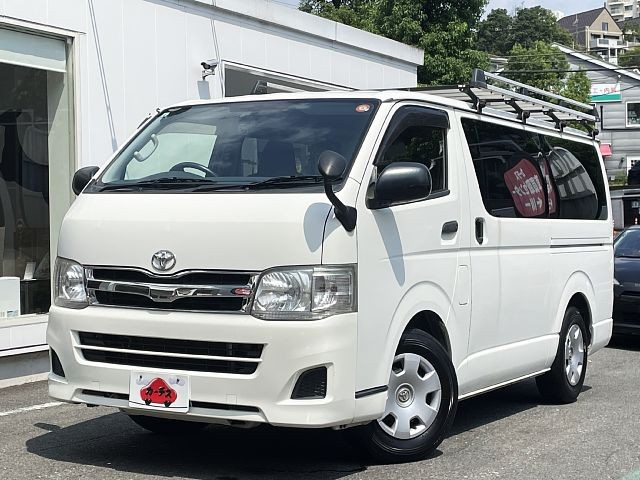 -HIACE VAN