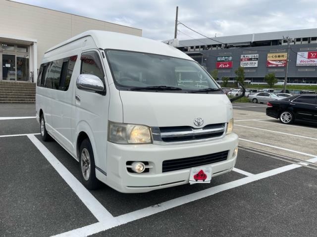 ハイエースバン