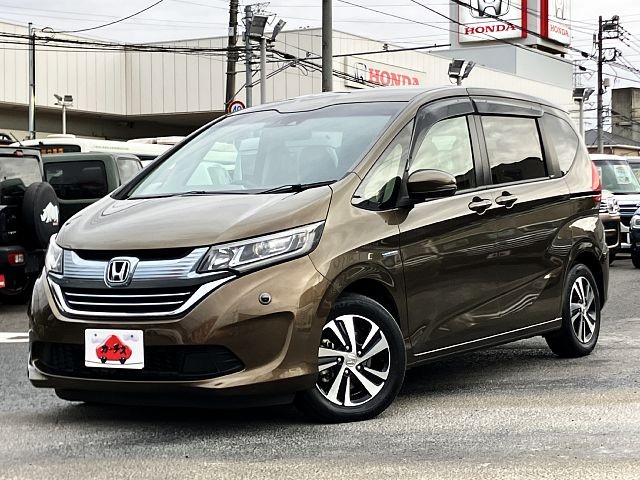 フリードハイブリッド